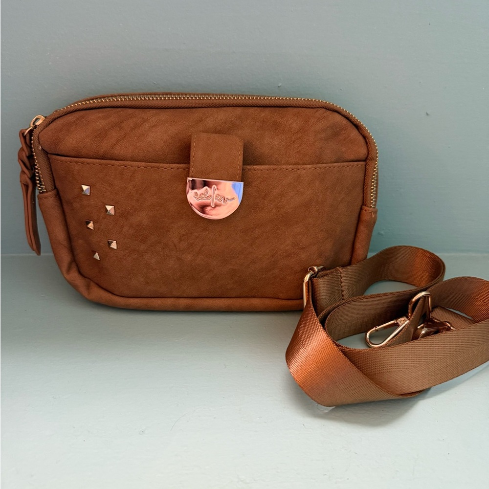 Rad Rev Sling in OAK